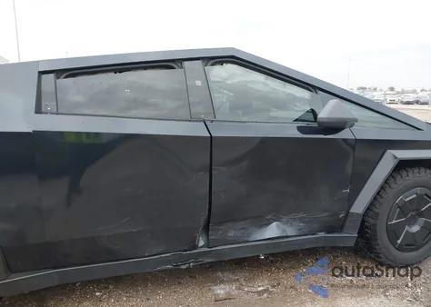 2024 Tesla Cybertruck All-Wheel Drive from USA, damaged, VIN 7G2CEHED2RA043630
